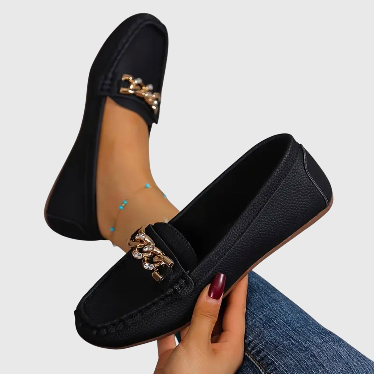 Eden – Loafers mit flacher Diamantschnalle