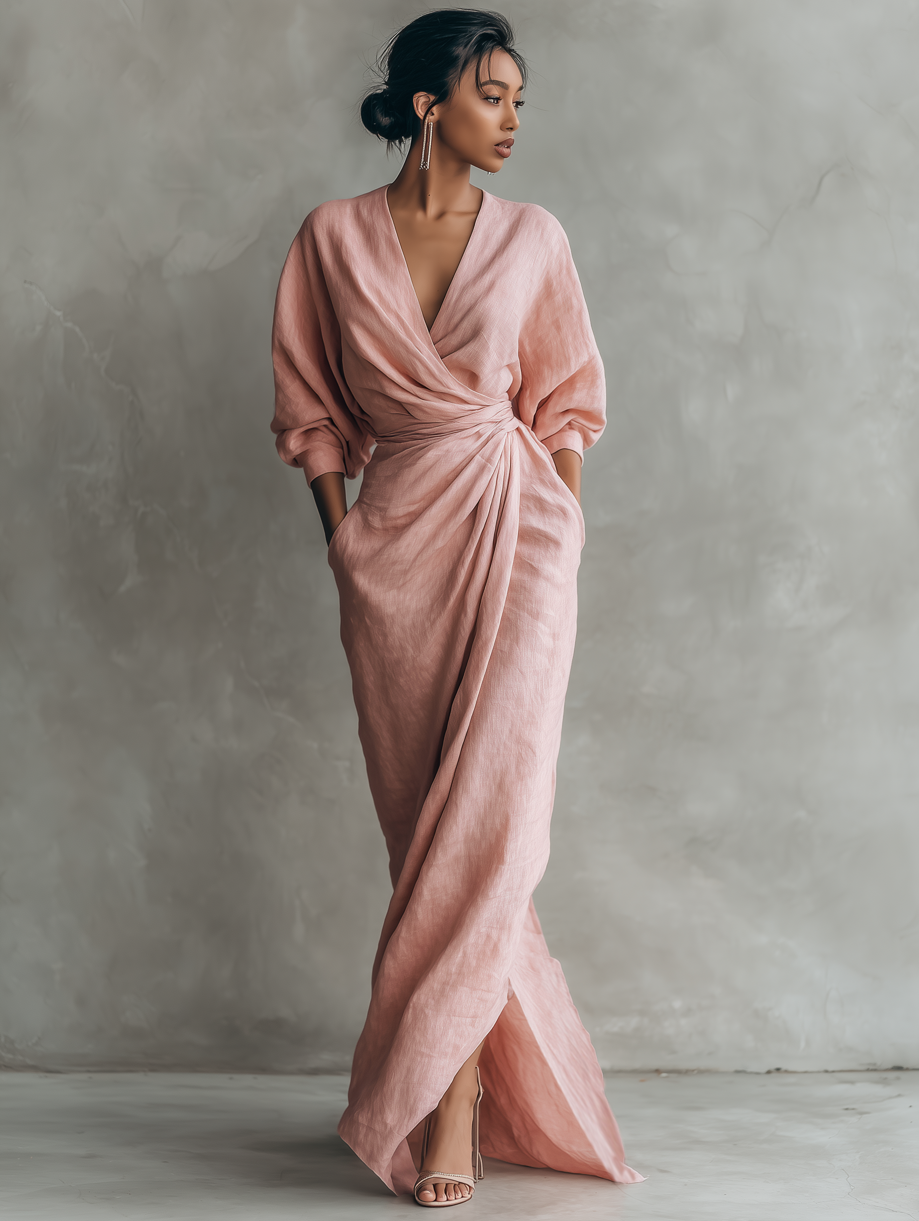 Kate | Damen minimalistisches Maxi-Kleid aus Leinenmix mit V-Ausschnitt
