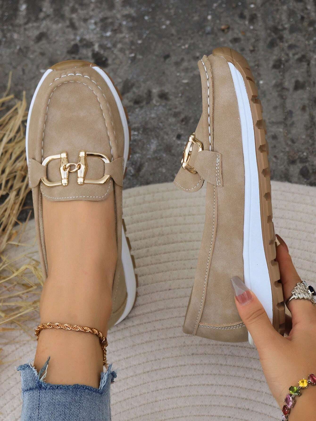 Elly – Schicke Schnallen-Loafer