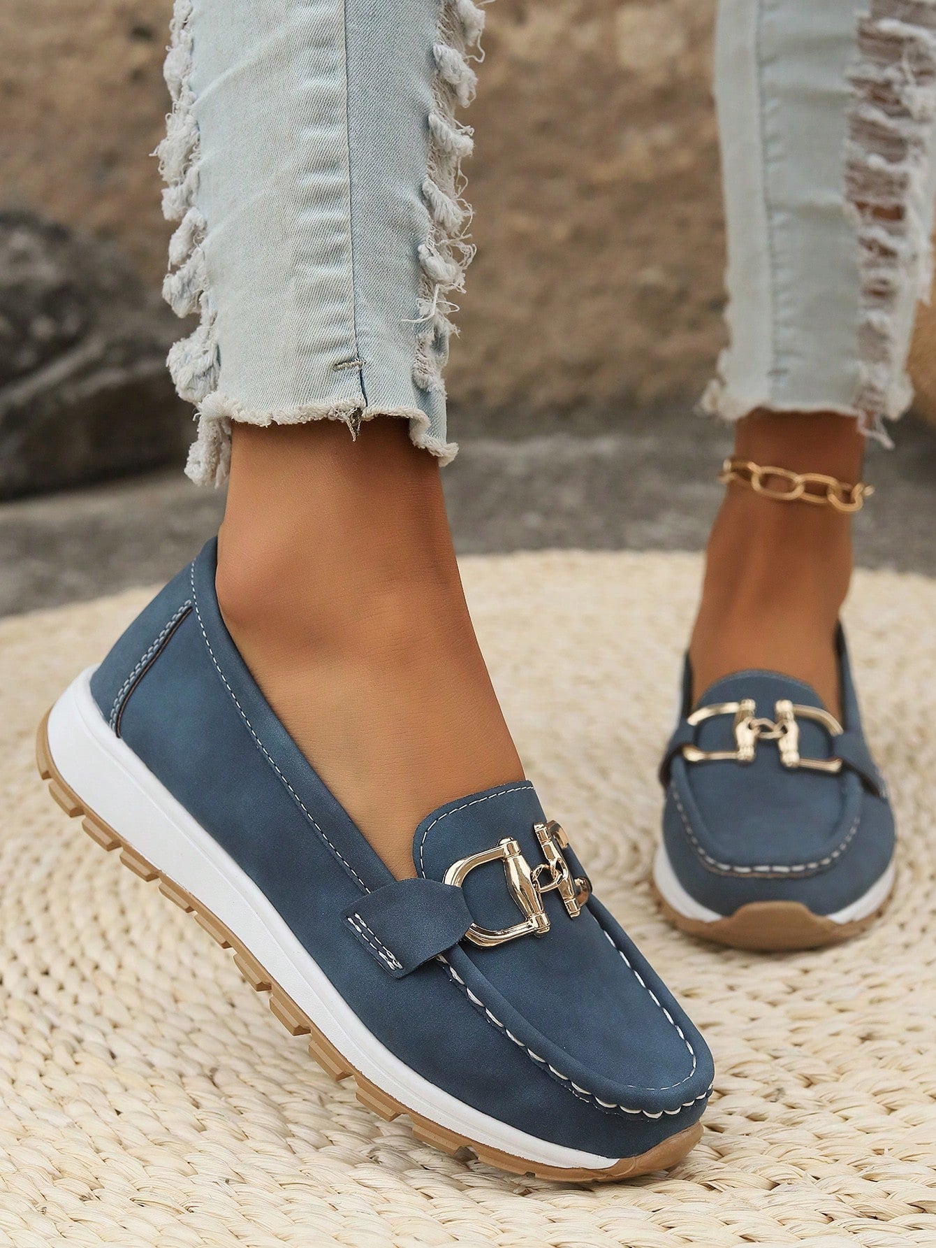 Elly – Schicke Schnallen-Loafer