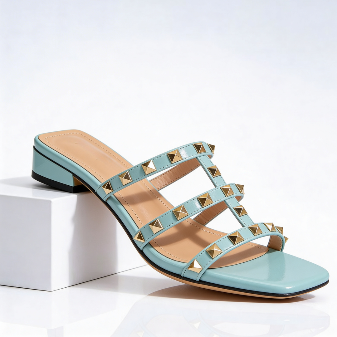 Odette Sandale mit Nieten