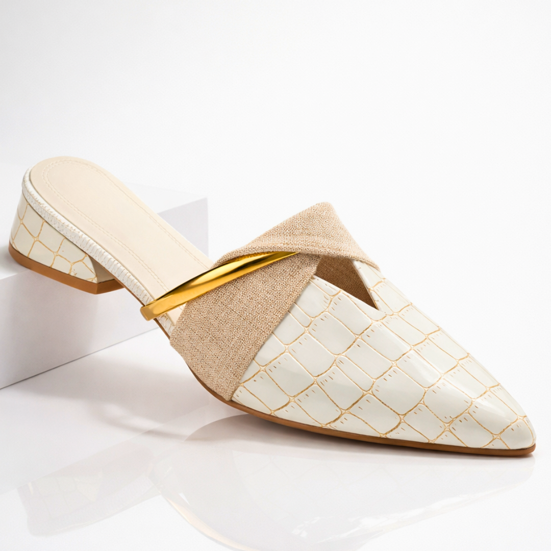 Harper Lane Gator Slipper