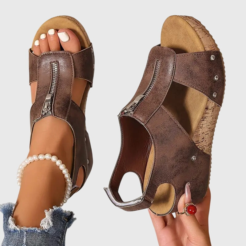 Mina | Orthopädische Sandalen