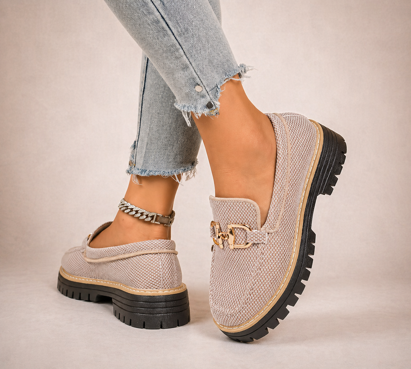 Victoria - Atmungsaktive Mesh-Slipper mit dick gepolsterten Sohlen