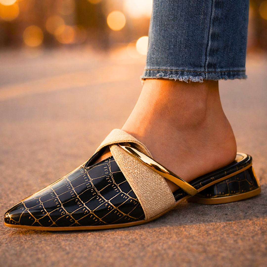 Harper Lane Gator Slipper