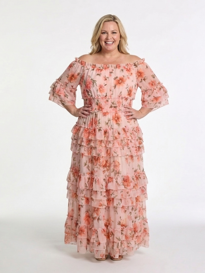 Rosalie | Maxikleid mit Blumenmuster, Carmenausschnitt und Stufenrüschen