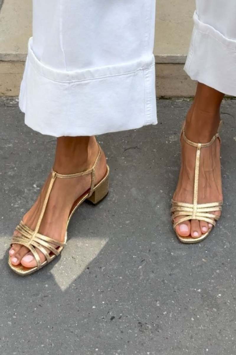 Allegra | Goldene Sandalen Alltägliche Eleganz