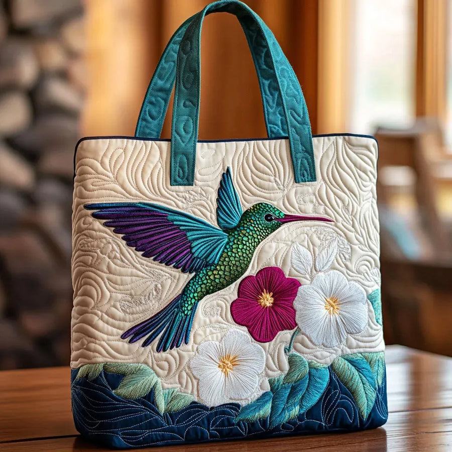 Gesteppte Tasche – Kolibri und weiße Blume