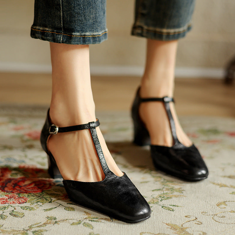 Elowen Leder T-Riemen Pumps