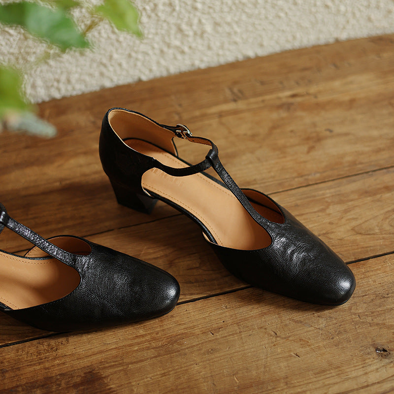 Elowen Leder T-Riemen Pumps