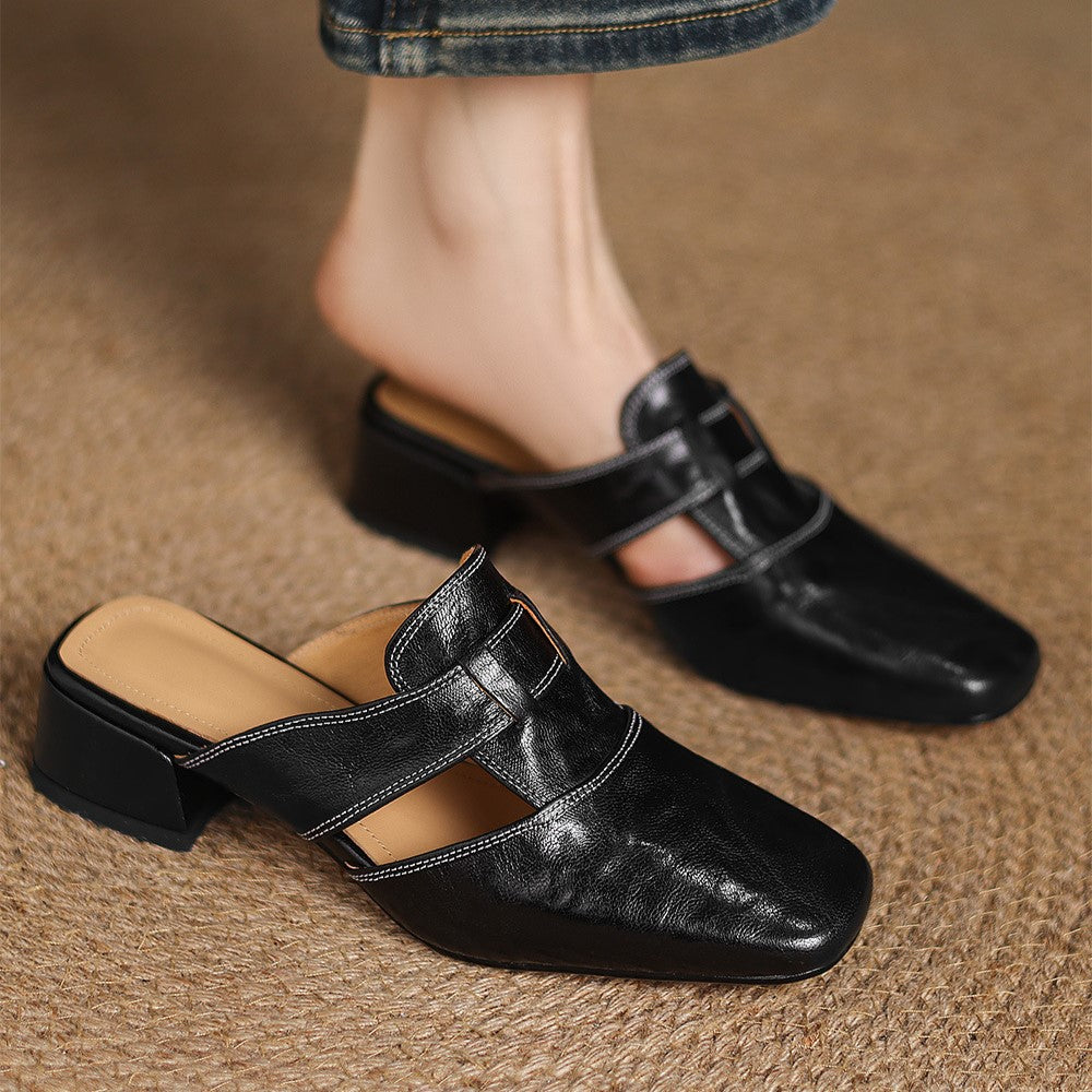 Rosel Mules aus Leder mit eckiger Zehenpartie
