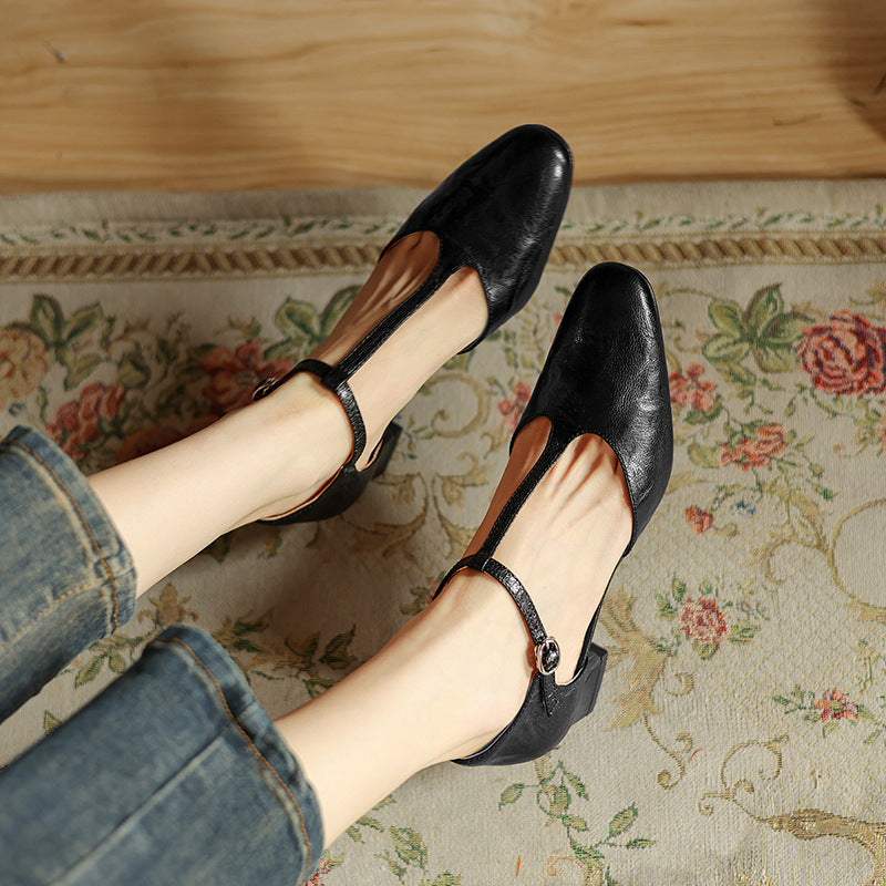 Elowen Leder T-Riemen Pumps