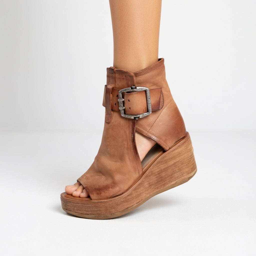 Orla™ | Offene Keilstiefeletten