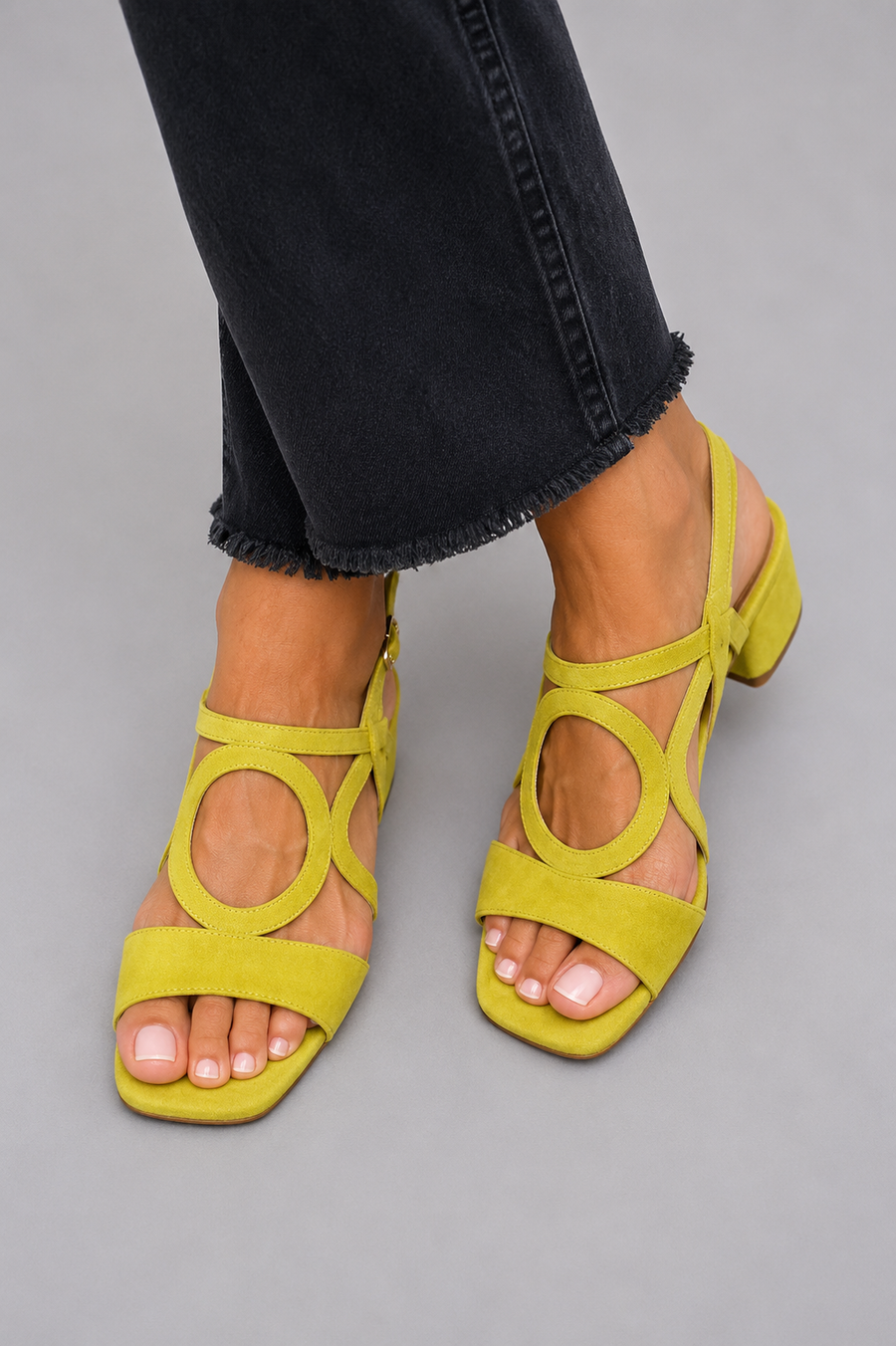 Valentina | Sommerliche Lebhafte Sandalen