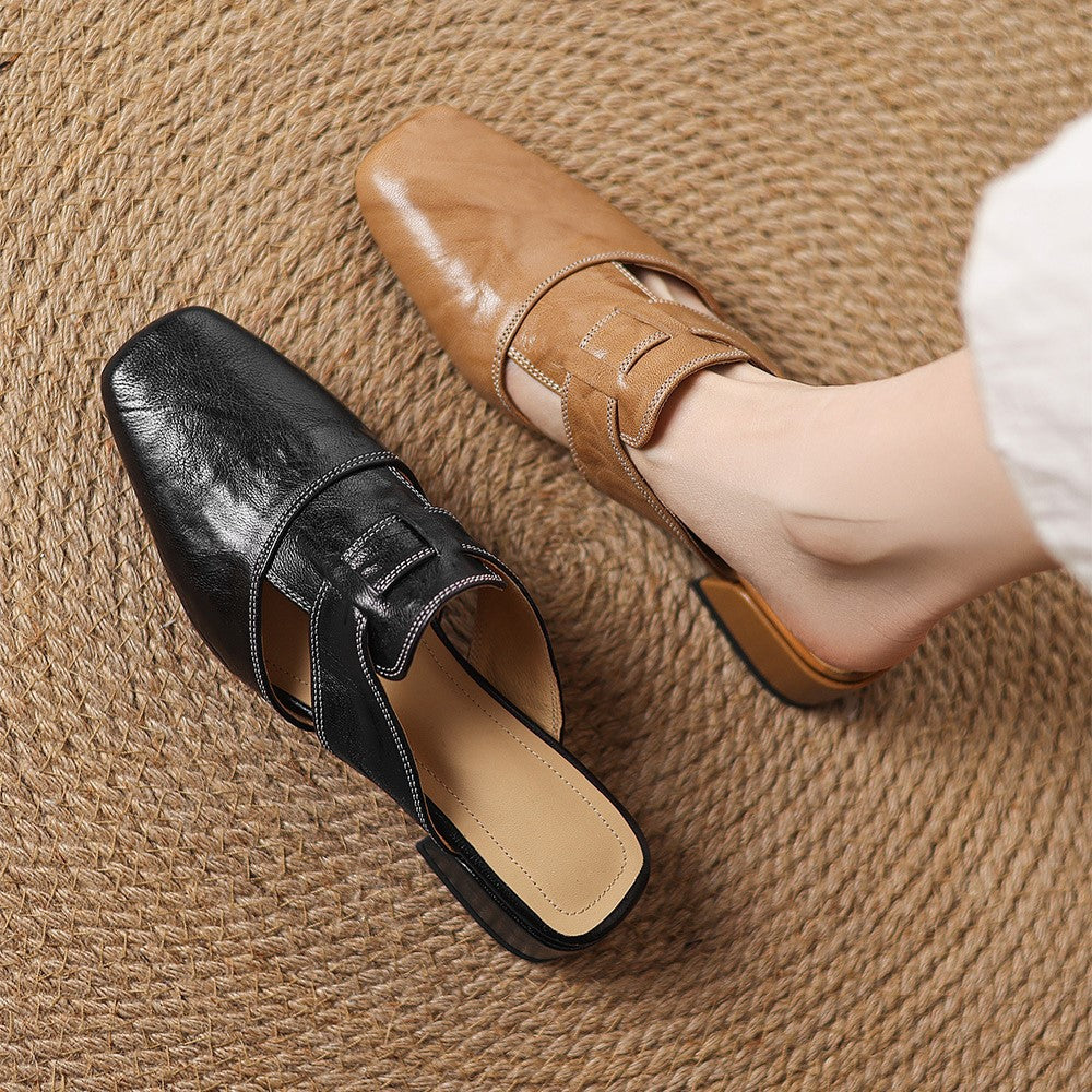 Rosel Mules aus Leder mit eckiger Zehenpartie