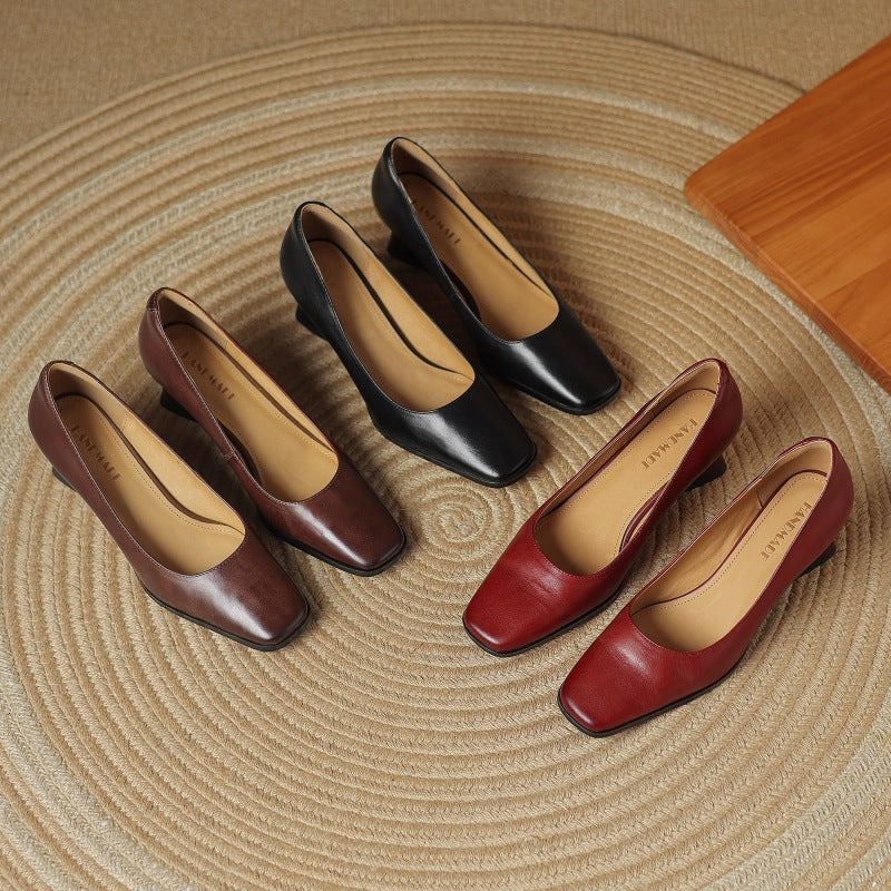 Oriel Pumps aus Leder mit eckiger Zehenpartie