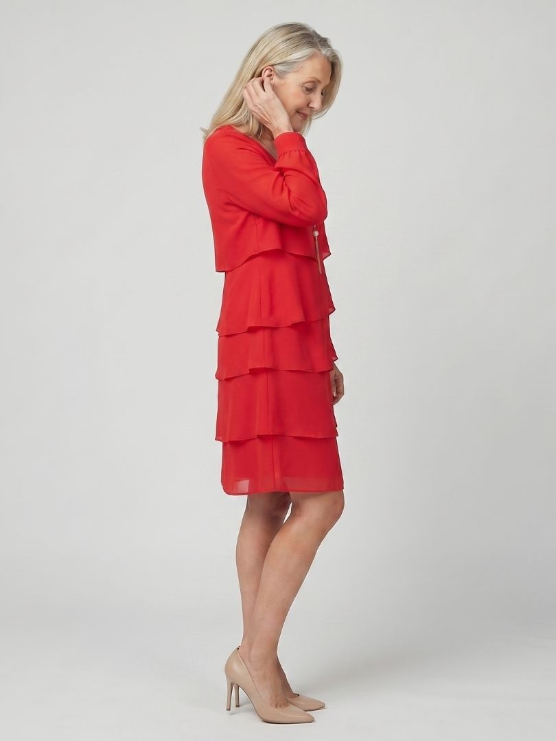 Kirax | Sauberes, mehrlagiges, knielanges Kleid