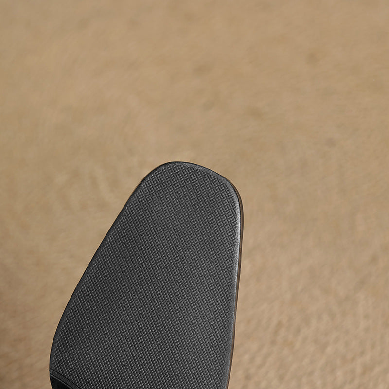 Elviera Pumps aus Leder mit eckiger Zehenpartie