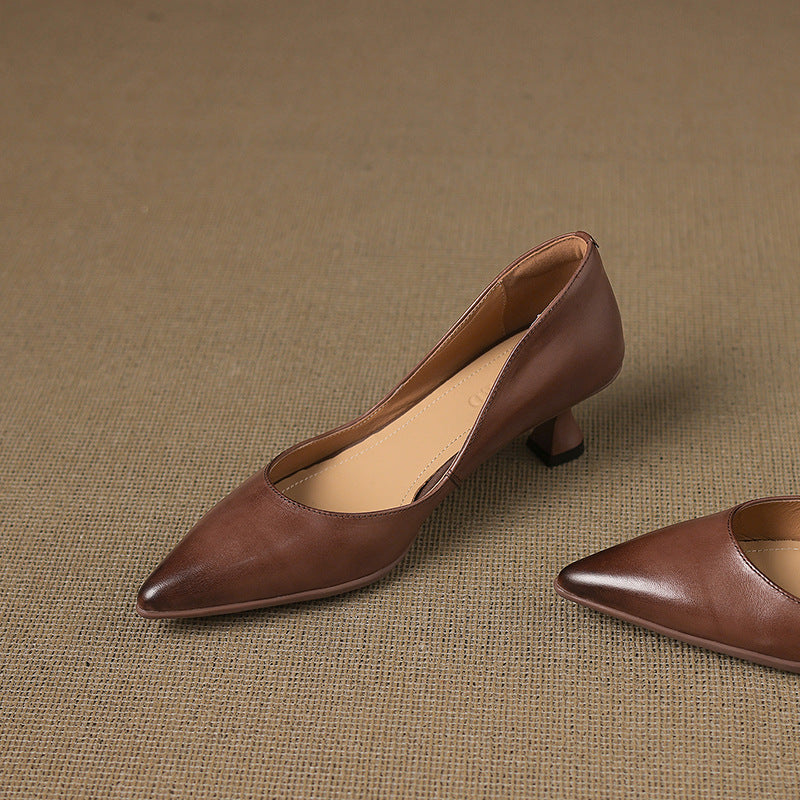 Calenne Leder-Kitten-Heels