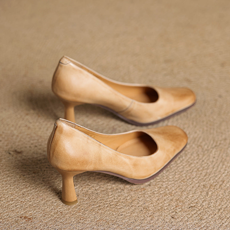 Elviera Pumps aus Leder mit eckiger Zehenpartie