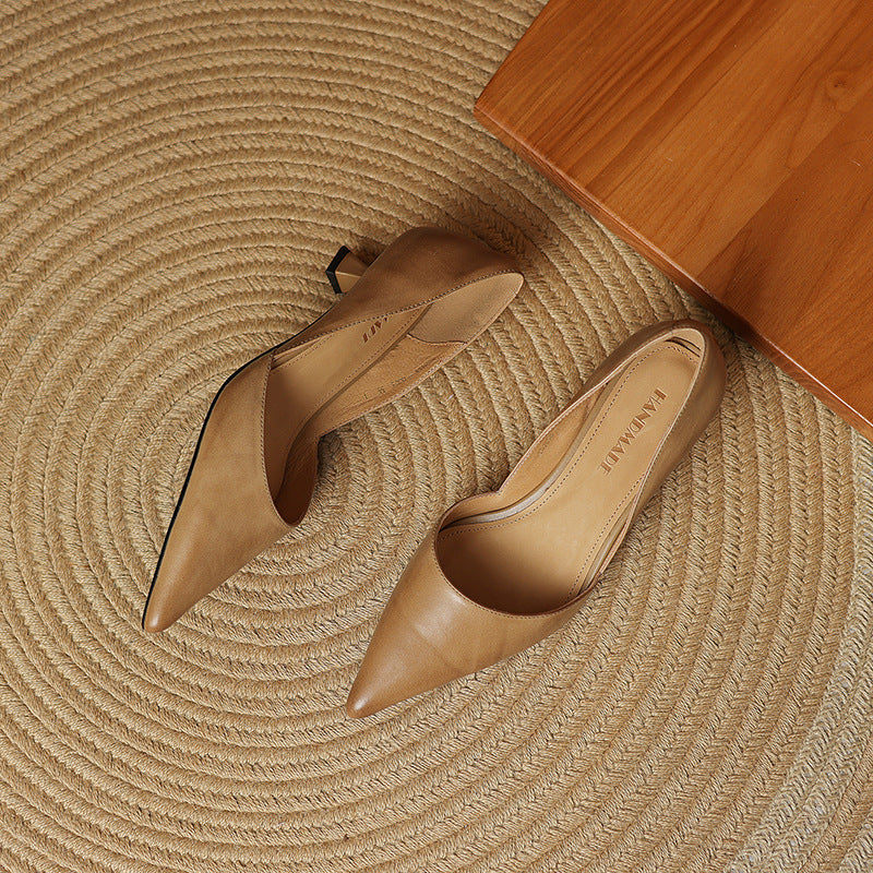 Ceyra Leder-Kitten-Heels