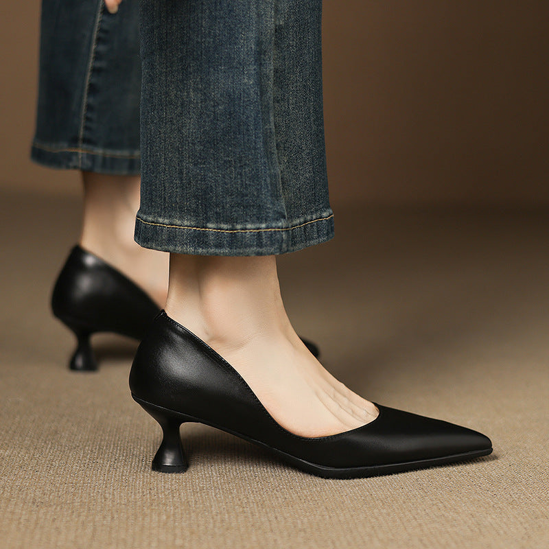 Calenne Leder-Kitten-Heels