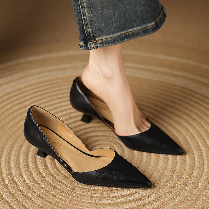 Ceyra Leder-Kitten-Heels
