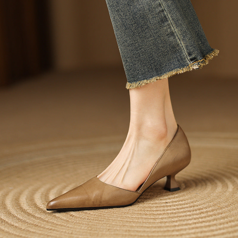 Ceyra Leder-Kitten-Heels