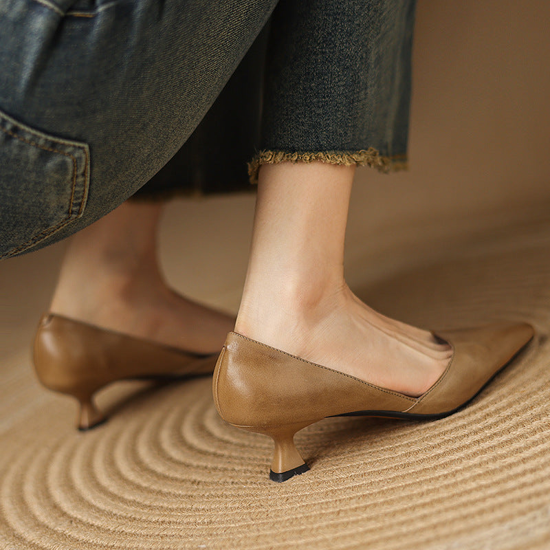Ceyra Leder-Kitten-Heels
