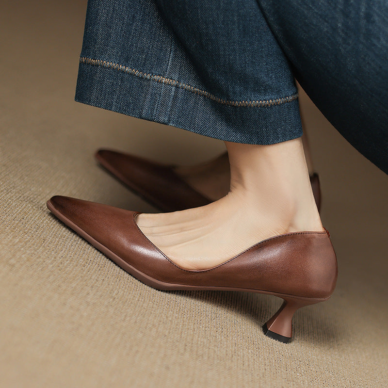 Calenne Leder-Kitten-Heels