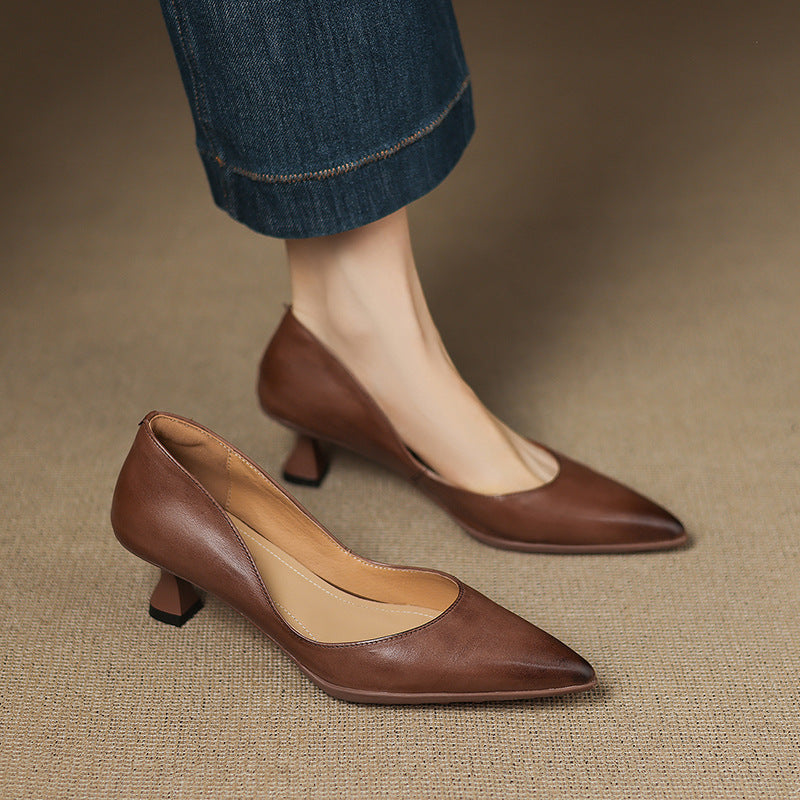 Calenne Leder-Kitten-Heels