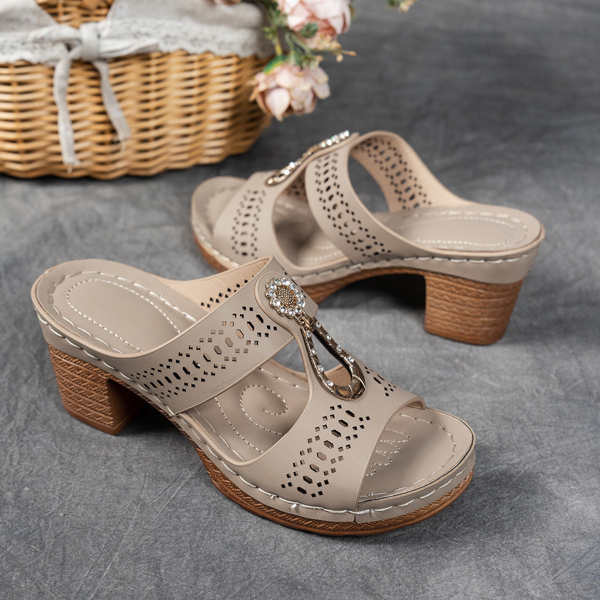 Linda | Orthopädische Komfort-Sandalen mit hohem Absatz