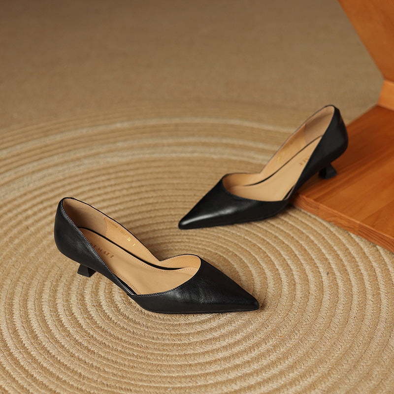 Ceyra Leder-Kitten-Heels