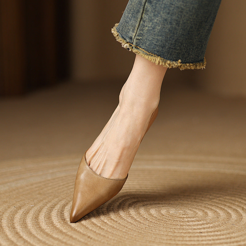 Ceyra Leder-Kitten-Heels