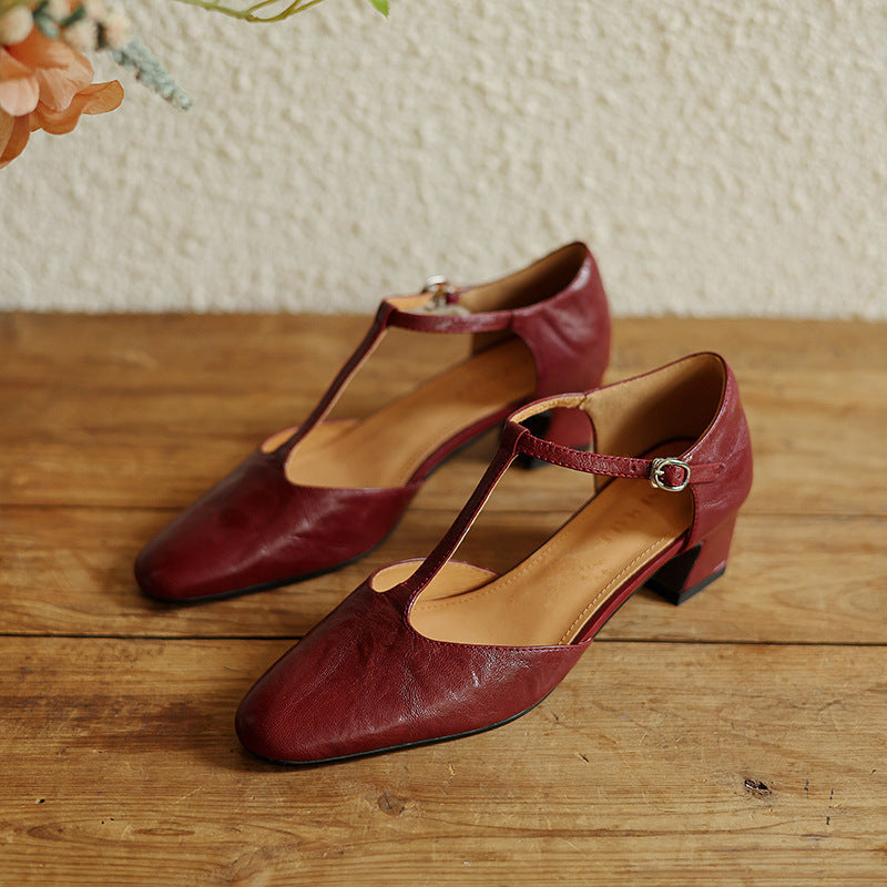 Elowen Leder T-Riemen Pumps