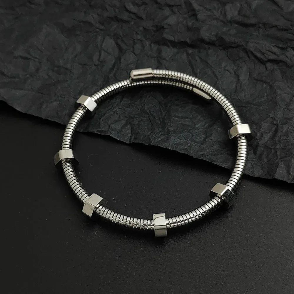 ALTURA SIGNATURE ARMBAND