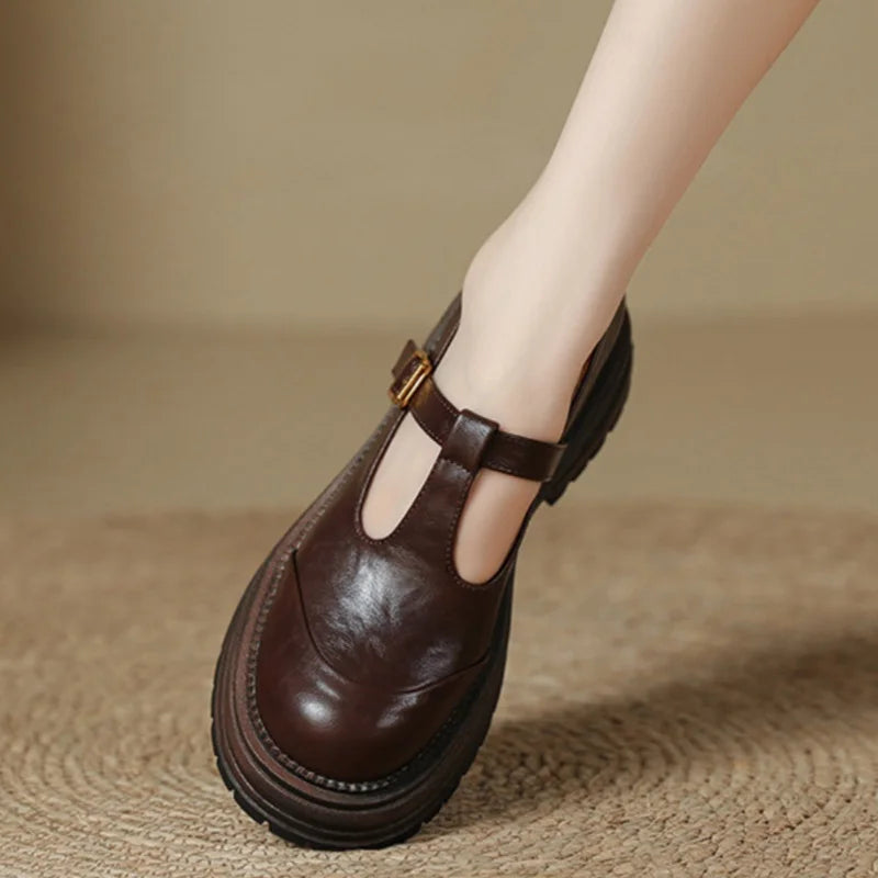 T-Spangen-Schuhe