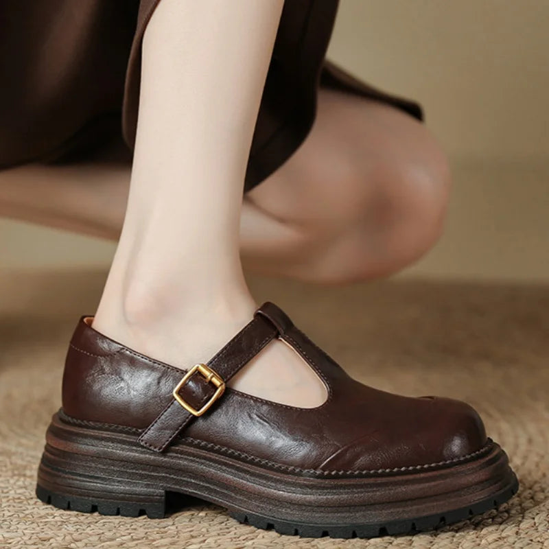 T-Spangen-Schuhe