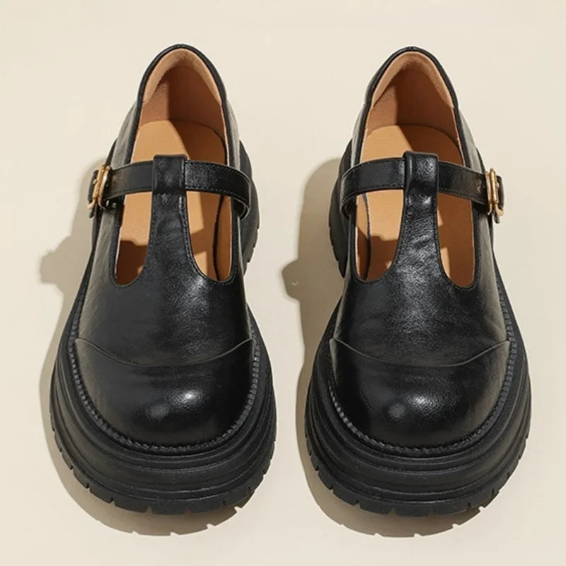 T-Spangen-Schuhe