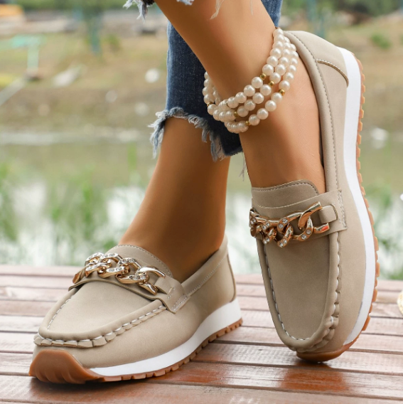 Elle – Orthopädische Diamond Buckle Loafers