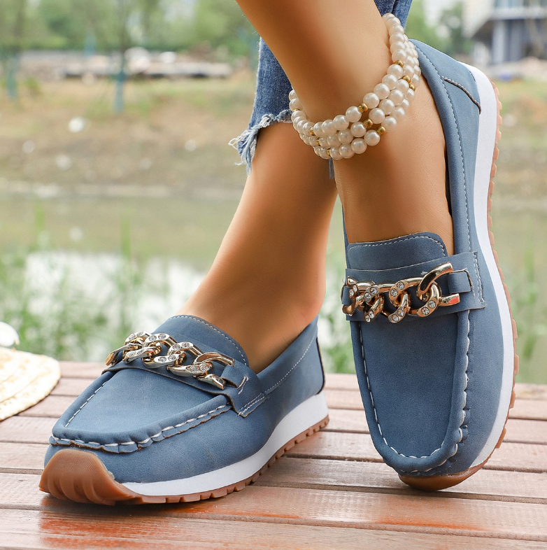 Elle – Orthopädische Diamond Buckle Loafers