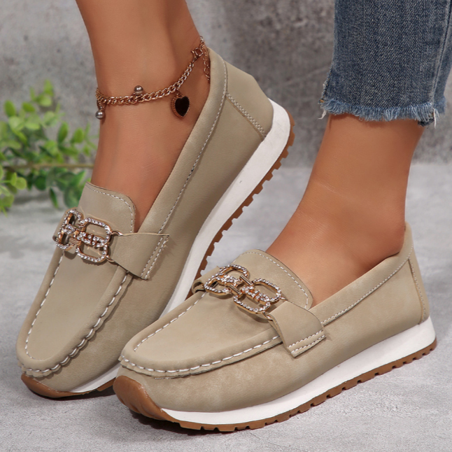 Emma – Elegante Loafer mit Diamant-Schnalle