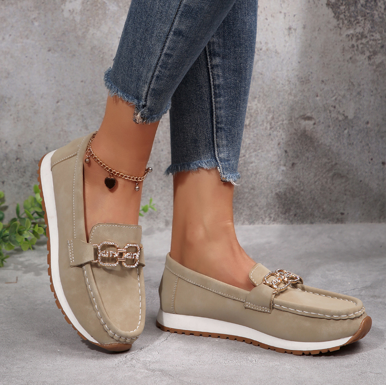 Emma – Elegante Loafer mit Diamant-Schnalle