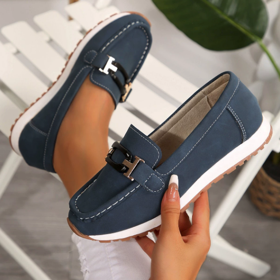 Emily - Chain Loafer