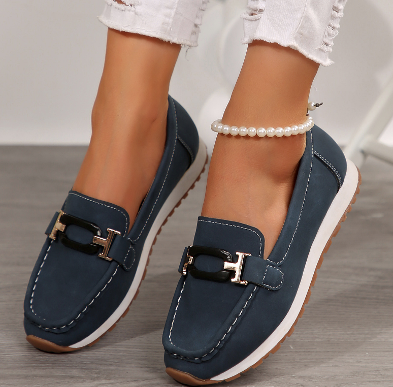 Emily - Chain Loafer