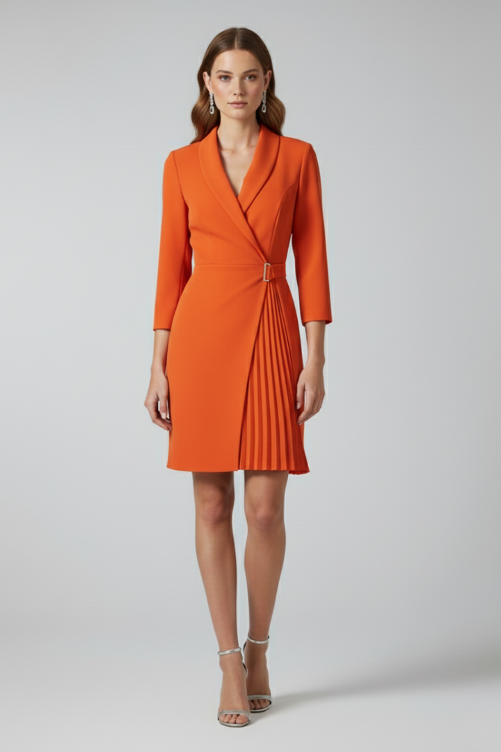 Damen-Blazerkleid mit gekerbtem Kragen und geradem Saum