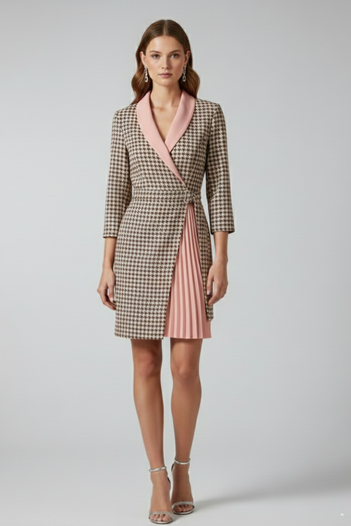 Damen-Blazerkleid mit gekerbtem Kragen und geradem Saum
