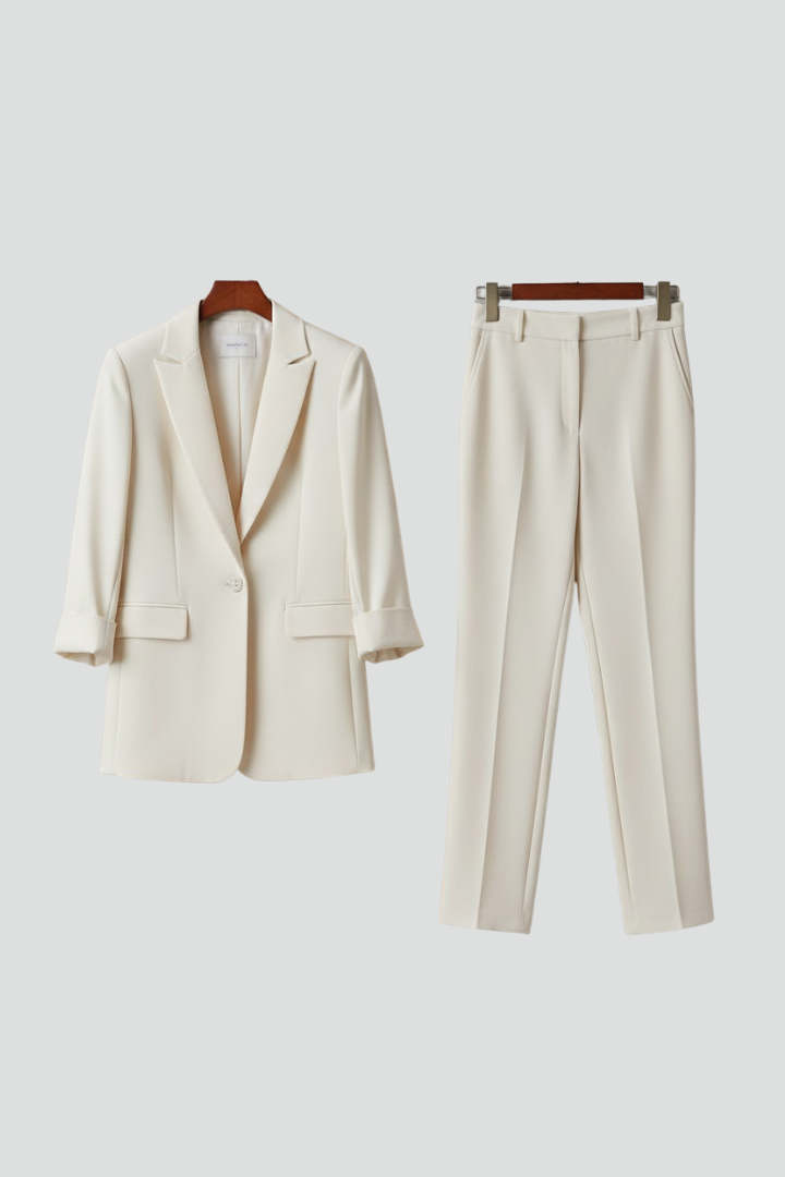 Damen-Blazer-Set mit definierter Form und gerader Hose