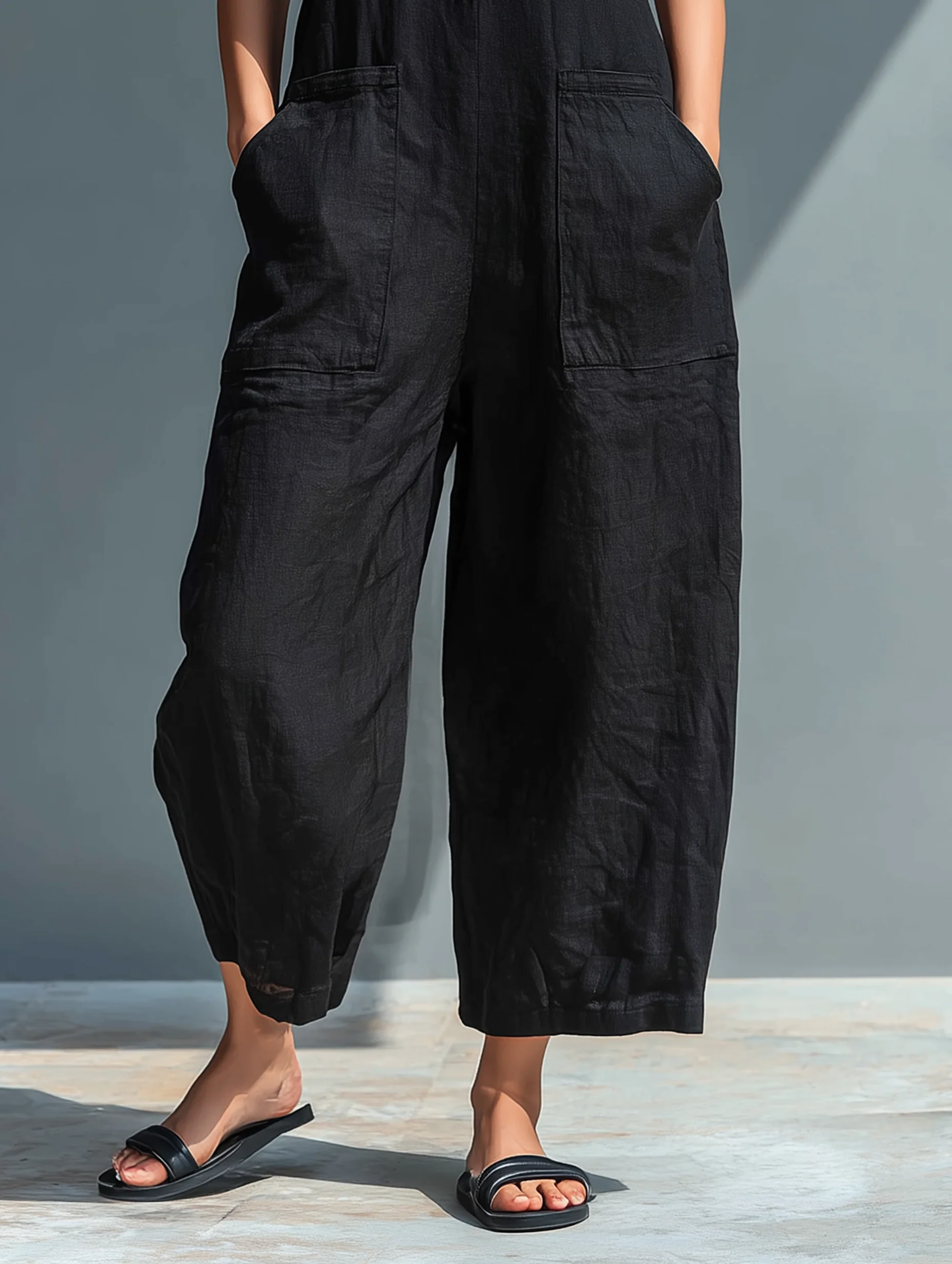 Lotte | Ärmelloser Overall im minimalistischen Stil