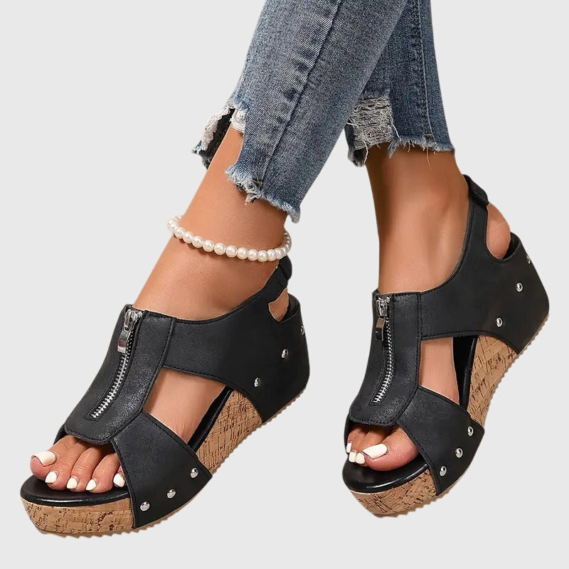 Mina | Orthopädische Sandalen